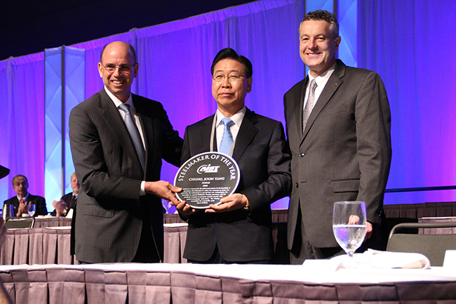 CEO Joon-Yang Jung awarded with AIST Steelmaker of the Year_01