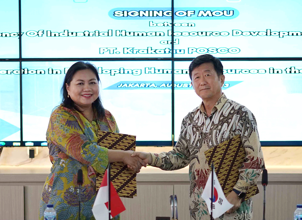 ▲크라카타우포스코가 8월 29일 인도네시아 산업부와 철강산업 현장인력 육성 협약을 체결했다. 