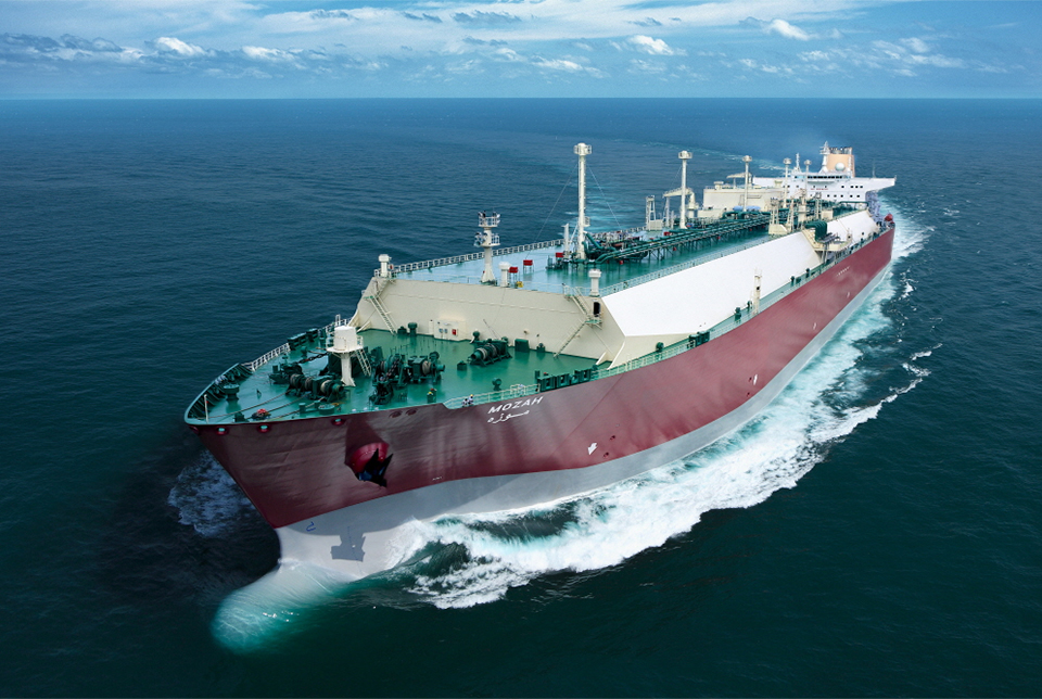 삼성중공업이 2008년에 건조한 세계 최초의 26만6천㎥급 LNG 운반선 '모자(Mozah)' 사진